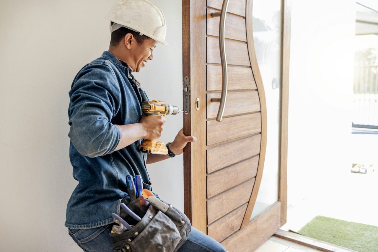 About: Lockshire Locksmiths - Fast & Affordable 24/7